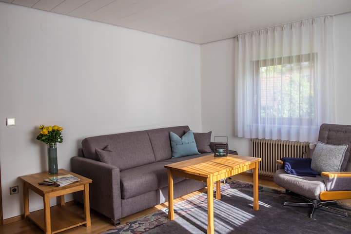 65 M² Wohnung Im Erdgeschoss Eines 2 Fam.-hauses - Friedrichshafen