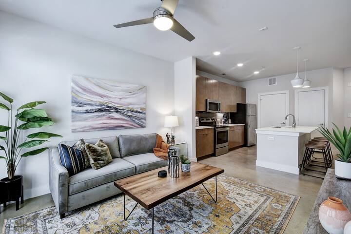 This is the coolest Airbnb in San Antonio for people who love nightlife