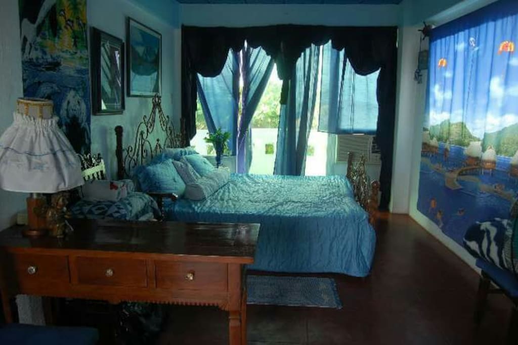 Blue room