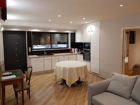 Apartment4*Neuf Indép ds Villa-Terrasse-Parking-Clim