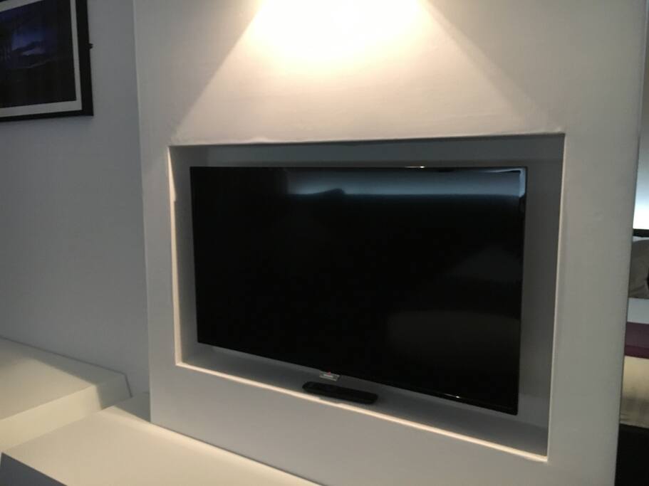 TV