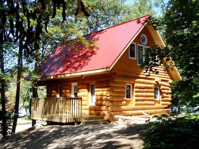 Water front Log Cabin