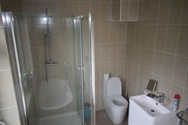 Lovely double room with WIFI