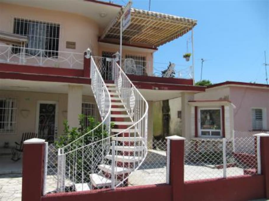 La Casa / The House