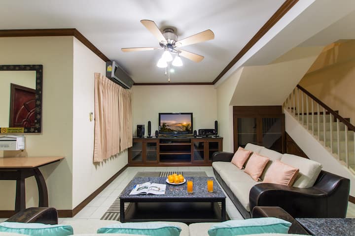 Patong Private Pool Villa In The Center Of Patong - Pa Tong