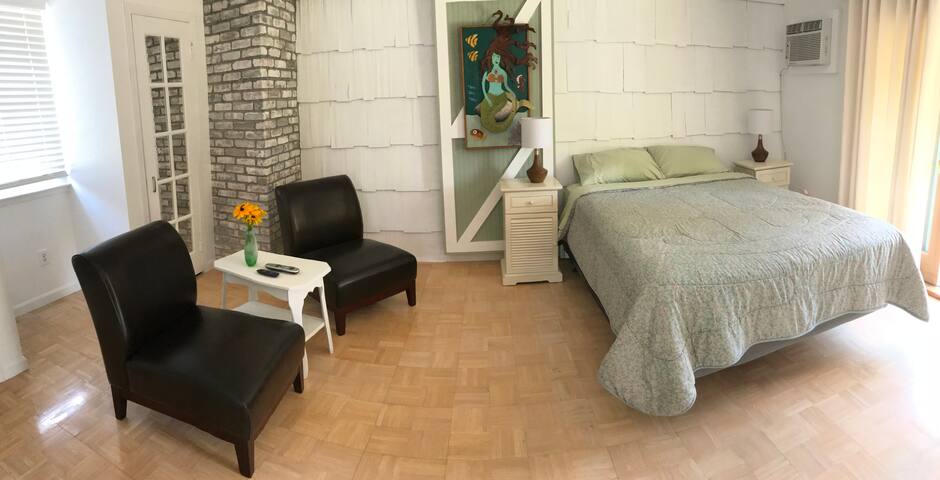Westhampton studio apartment