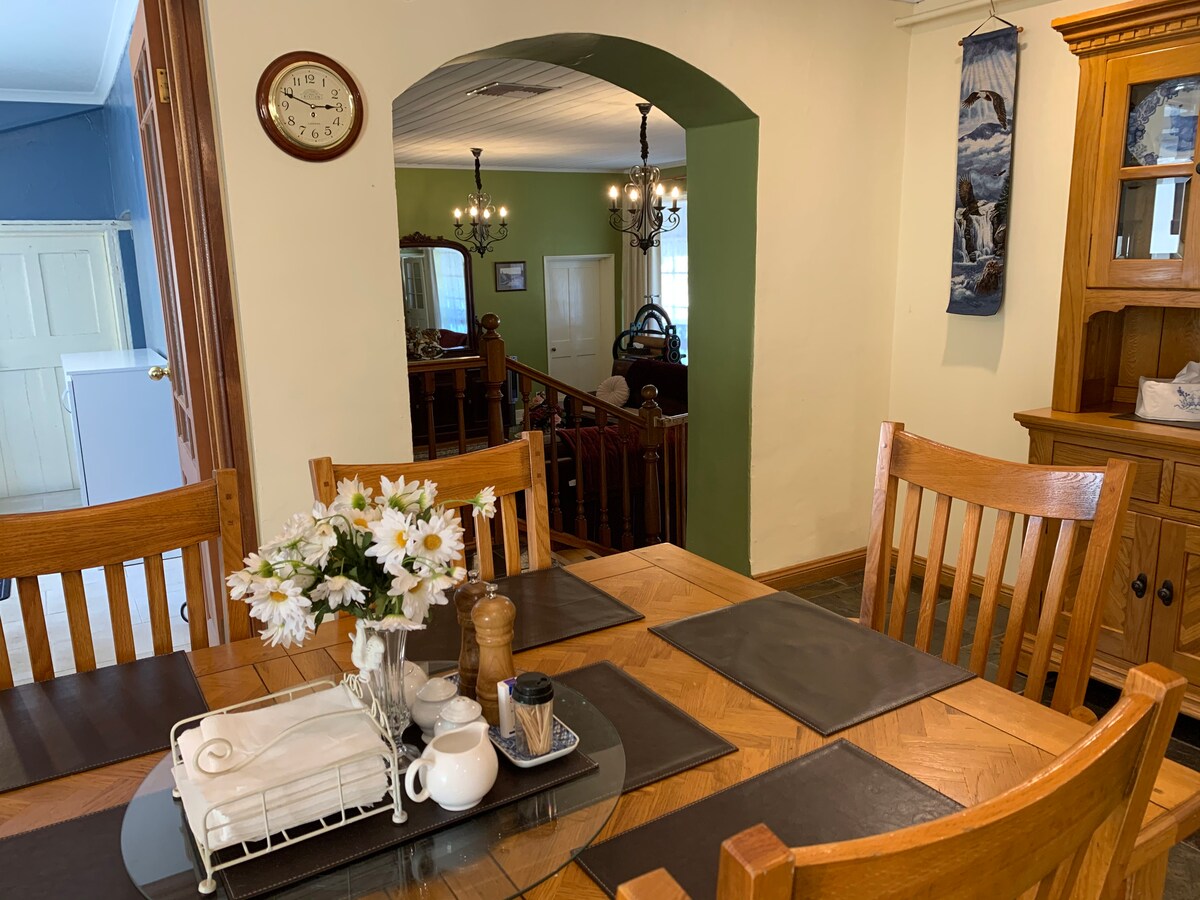 Old Barossa Valley Inn