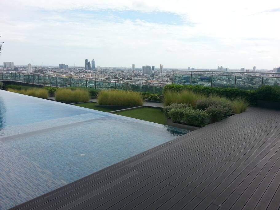 City view from pool