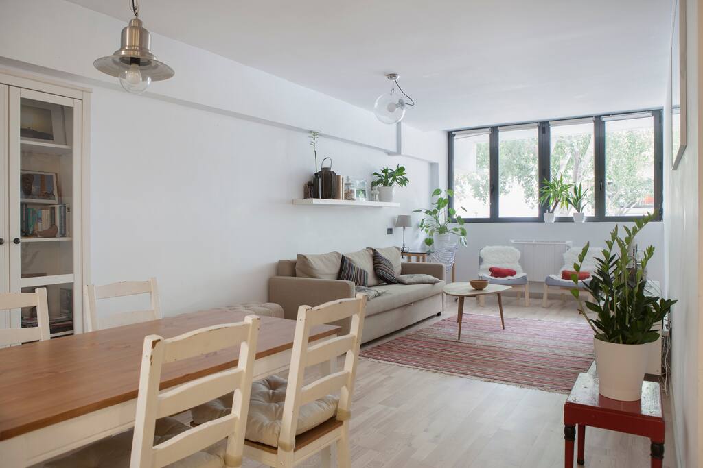New photo - living room view