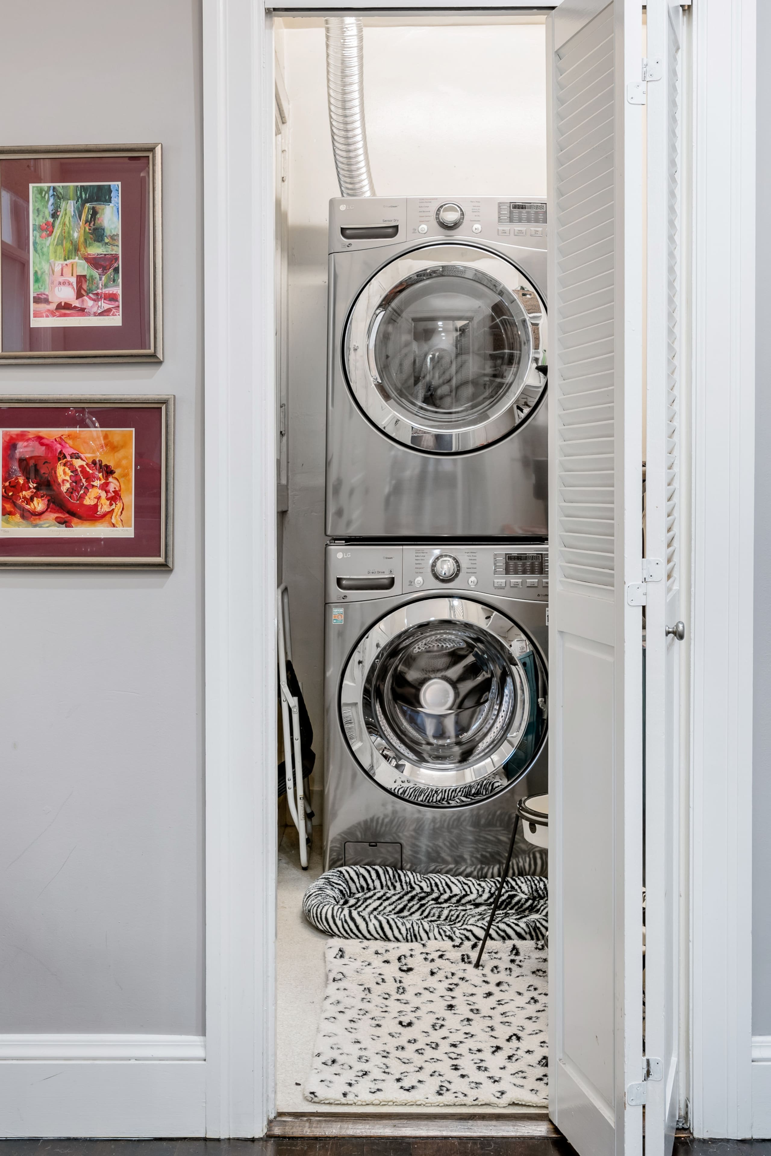 Condo in San Francisco · ★4.95 · 3 bedrooms · 4 beds · 2.5 baths - Image 50