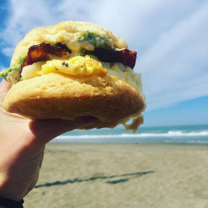 Photo of Devil's Teeth Baking Company in Outer Sunset