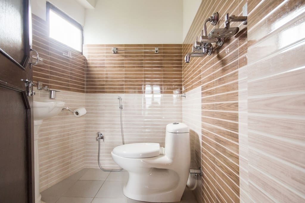 Clean and modern bathroom