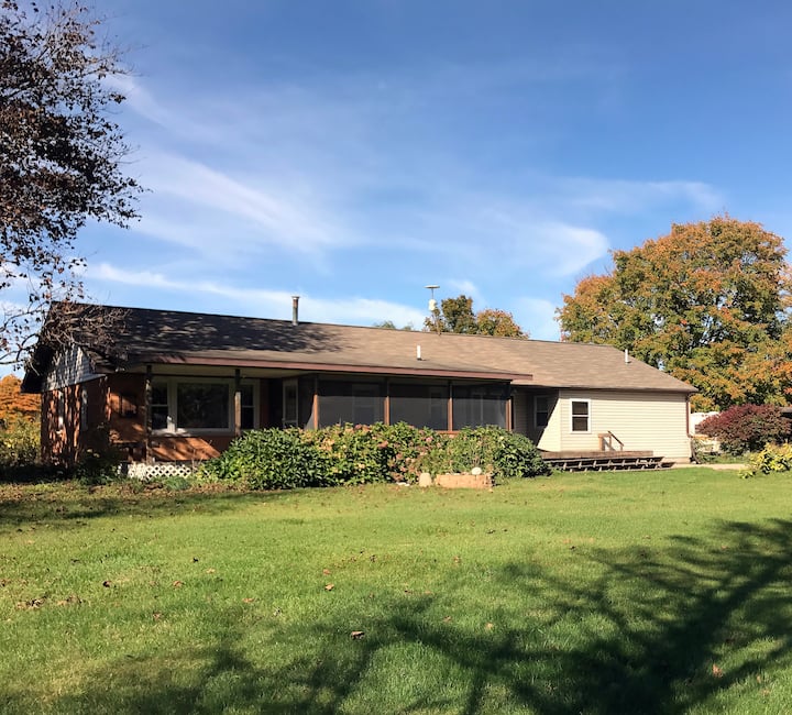 Family Friendly Retreat Near Saugatuck & S. Haven Houses for Rent in Fennville, Michigan
