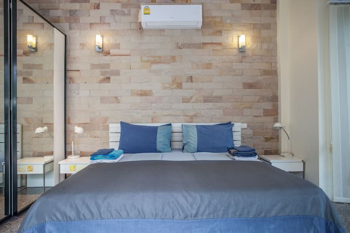 საძინებელი 1