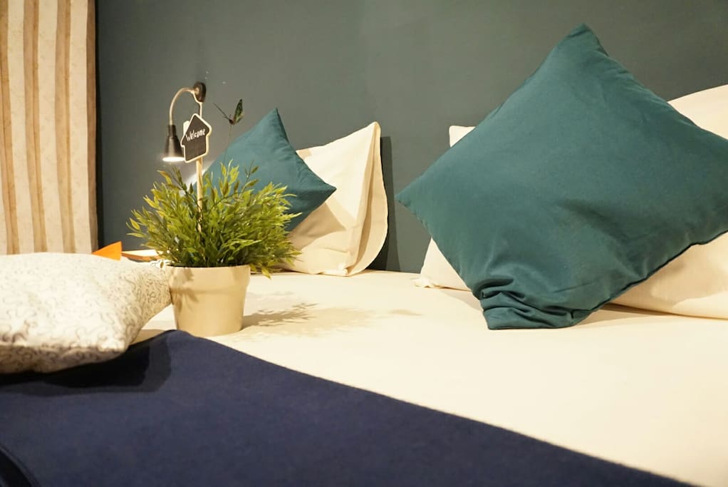 Queen Size Double Bed