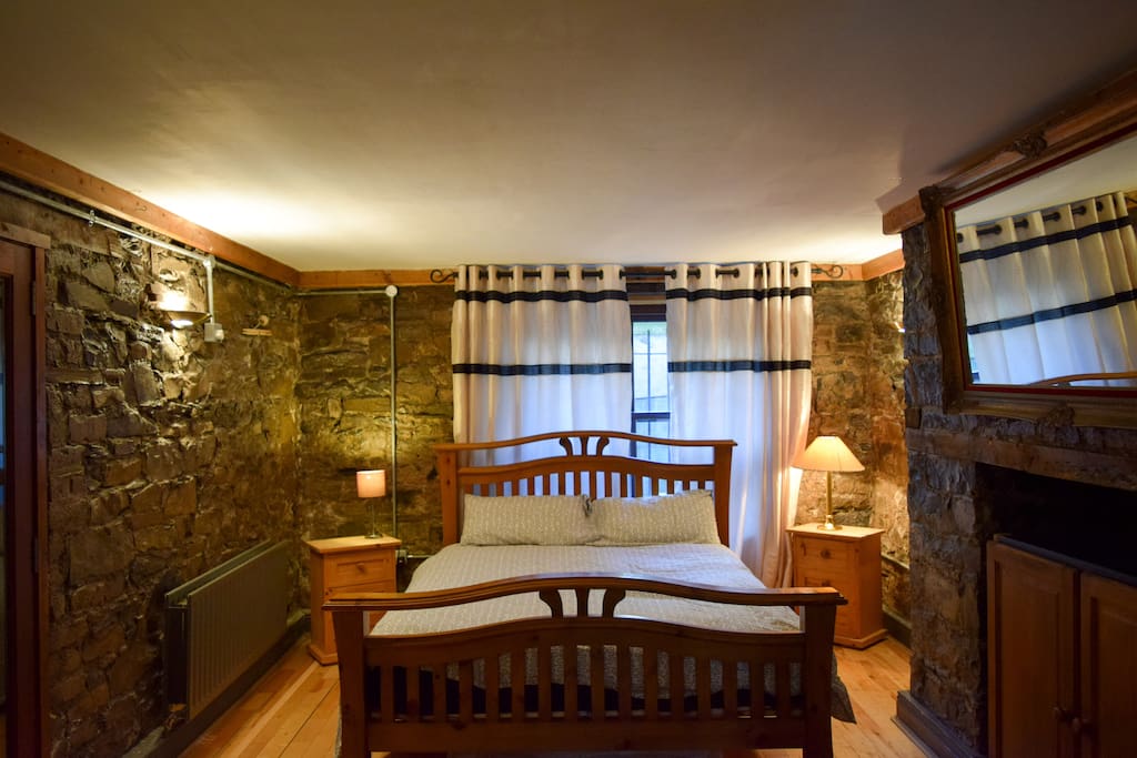 Main King size bed.