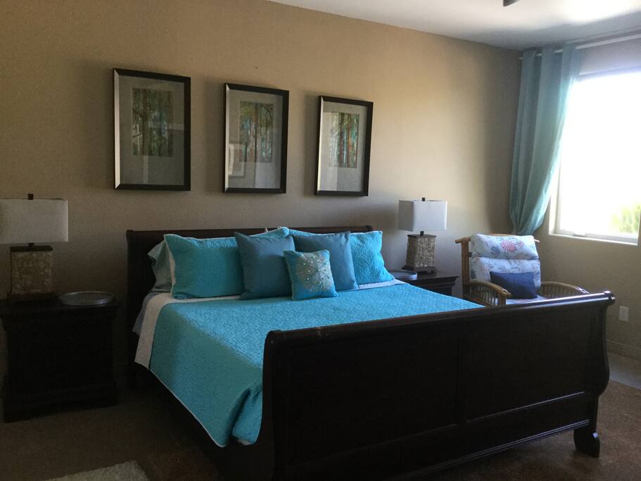 King sized Bed