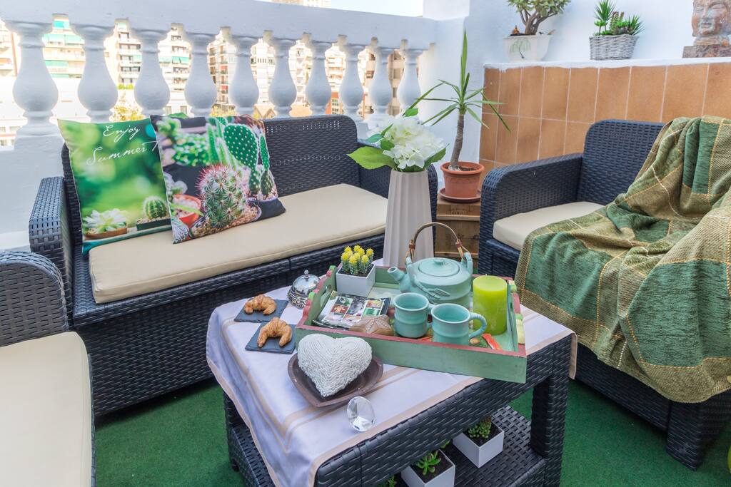Terraza de día (1/2)