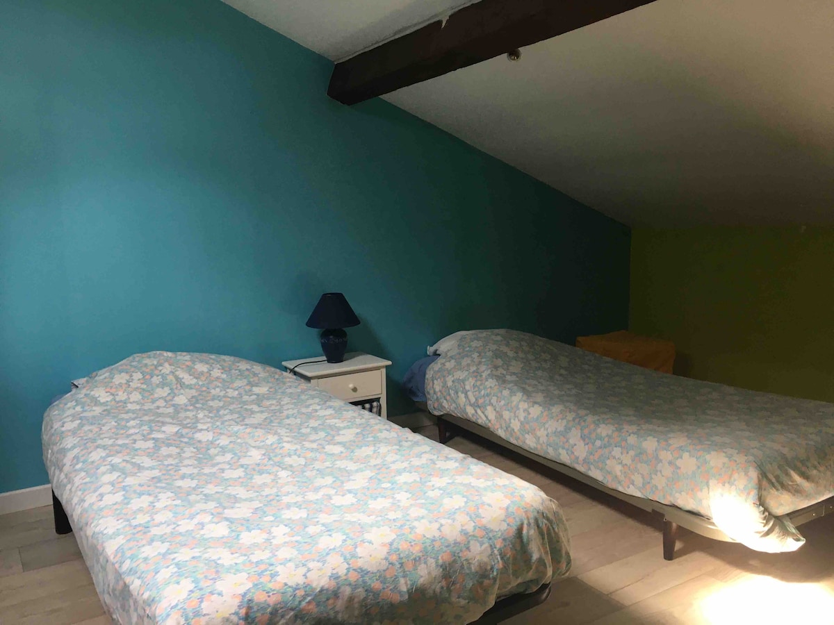 غرفة النوم 1