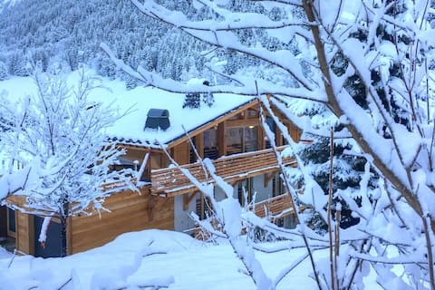 Propriété Airbnb réussie: Kouffa 4 - Luxury chalet in Chamonix Valley à Chamonix Mont Blanc