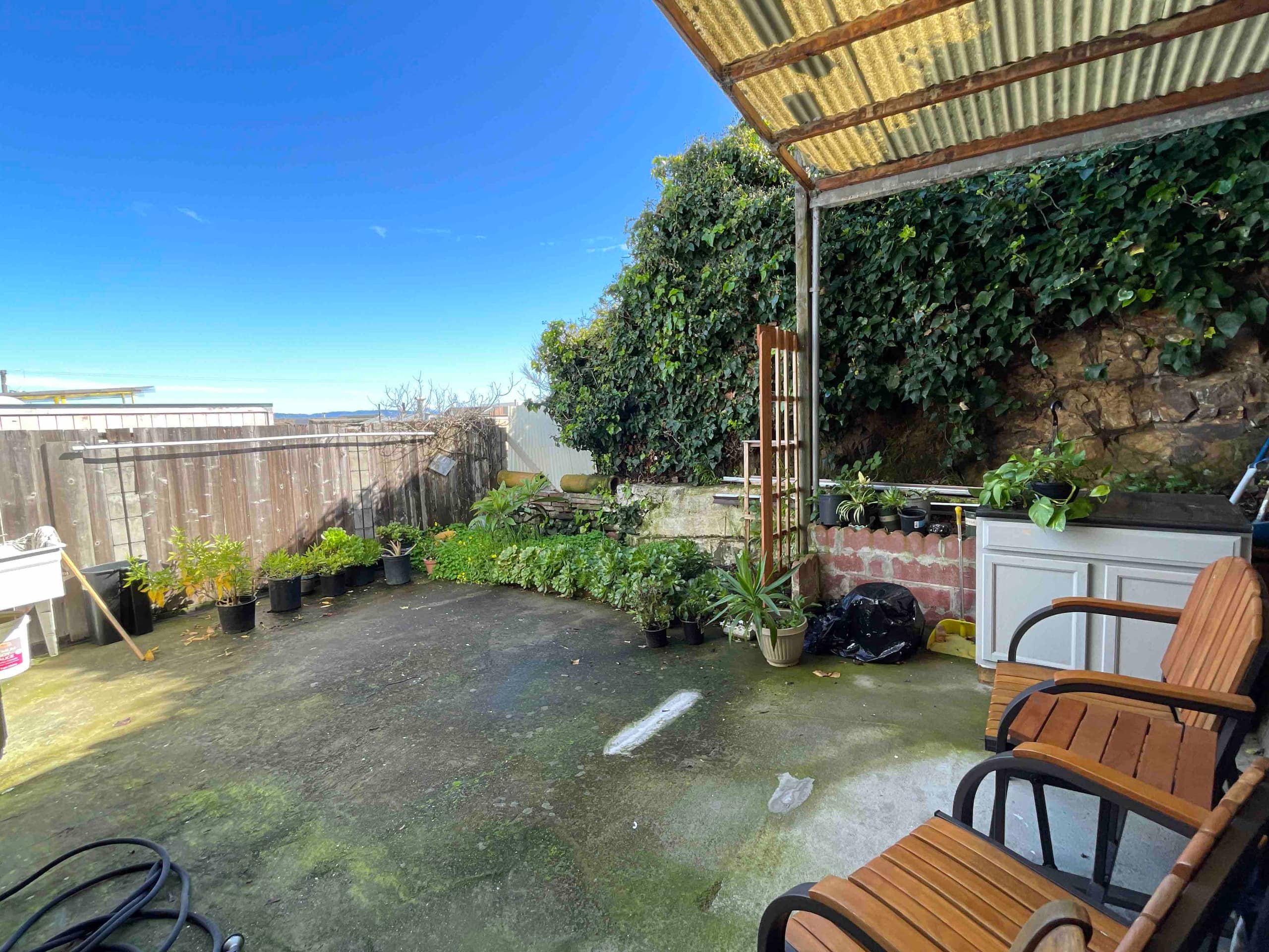 Villa in San Francisco · ★4.75 · 1 bedroom · 2 beds · Shared half-bath - Image 24
