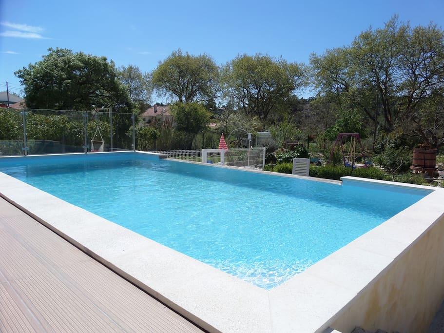 The exterior swimming pool