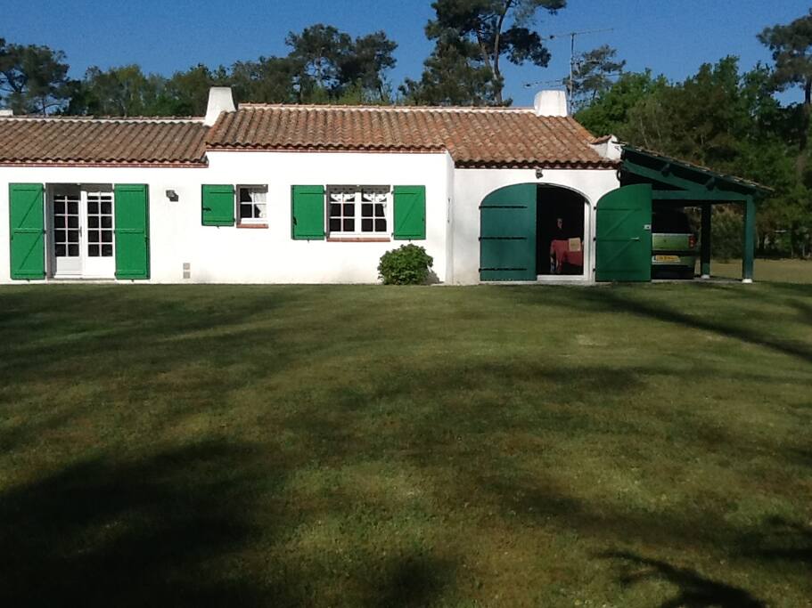 La maison côté route