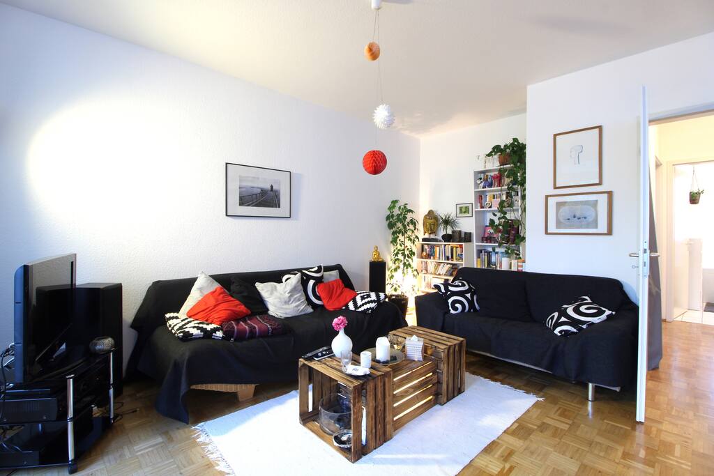 Relax on the cozy sofa in a charming atmosphere.