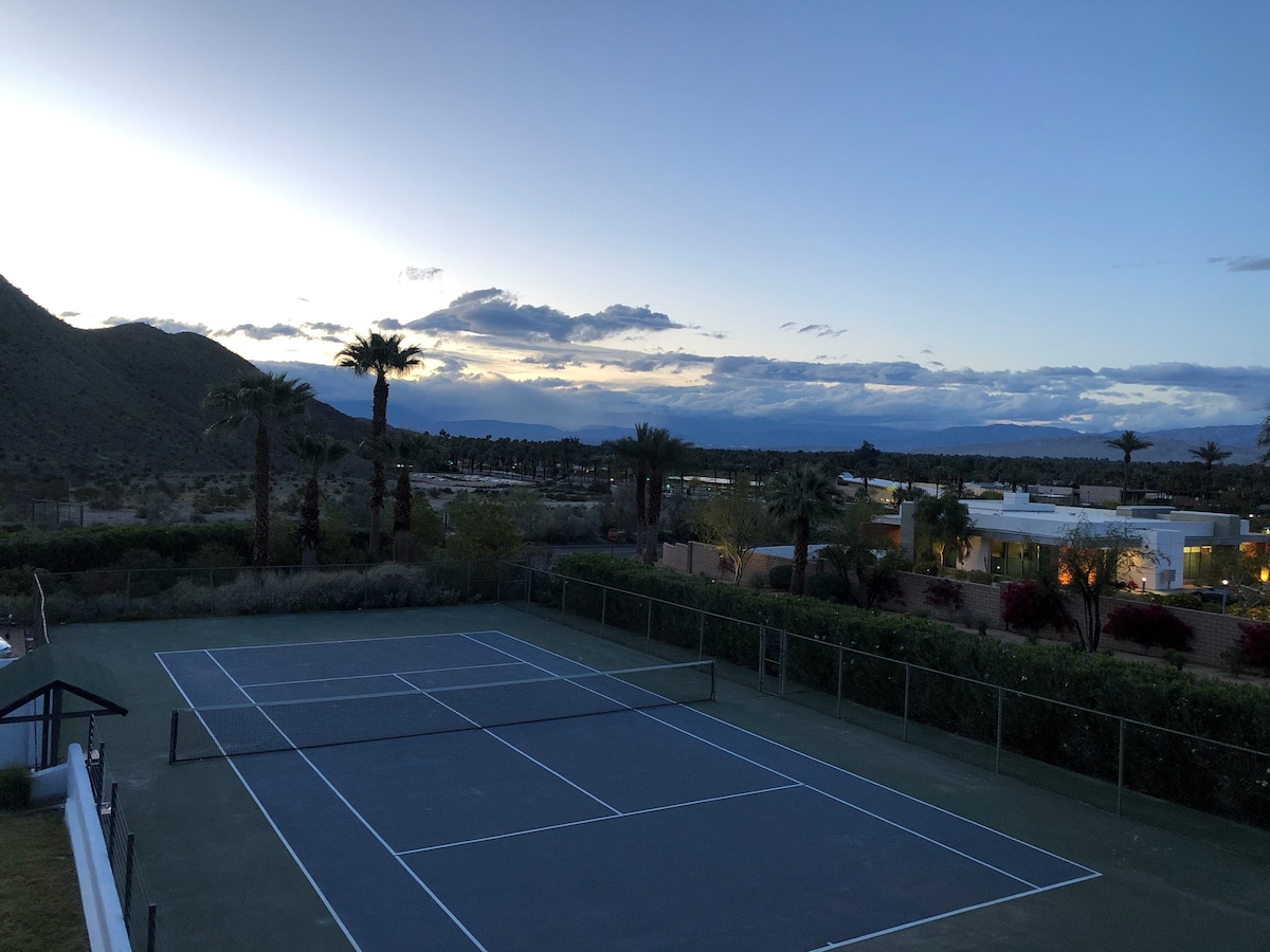 Sahara Tennis Estate