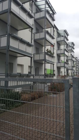 Download 2 zimmer wohnungen in west palm beach Desktop Wallpaper Free 2 Zimmer Wohnungen In West Palm Beach