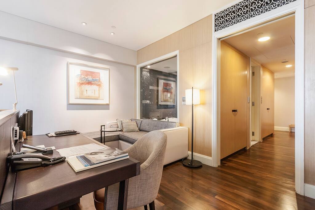 Cutler Suite