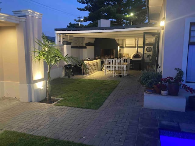 Modern comfortable family home close to beach.