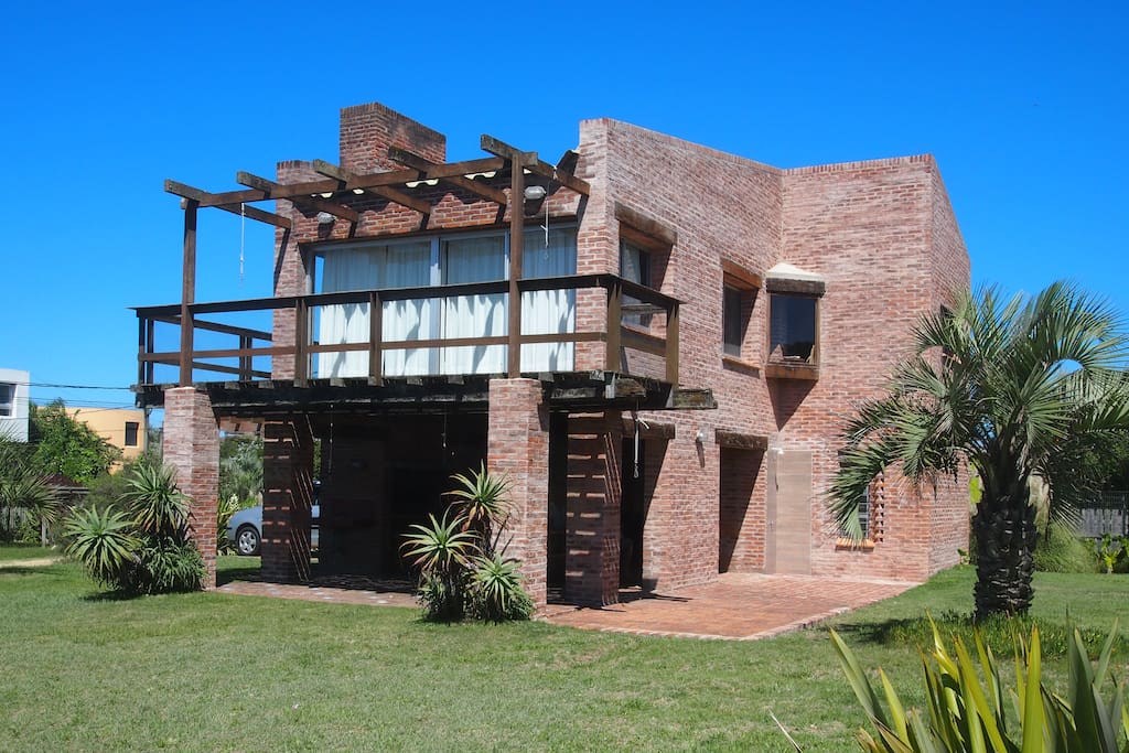 Exterior - Jardín