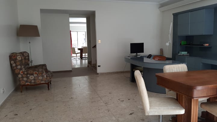 Квартира-студия с террасой в Villa Urquiza