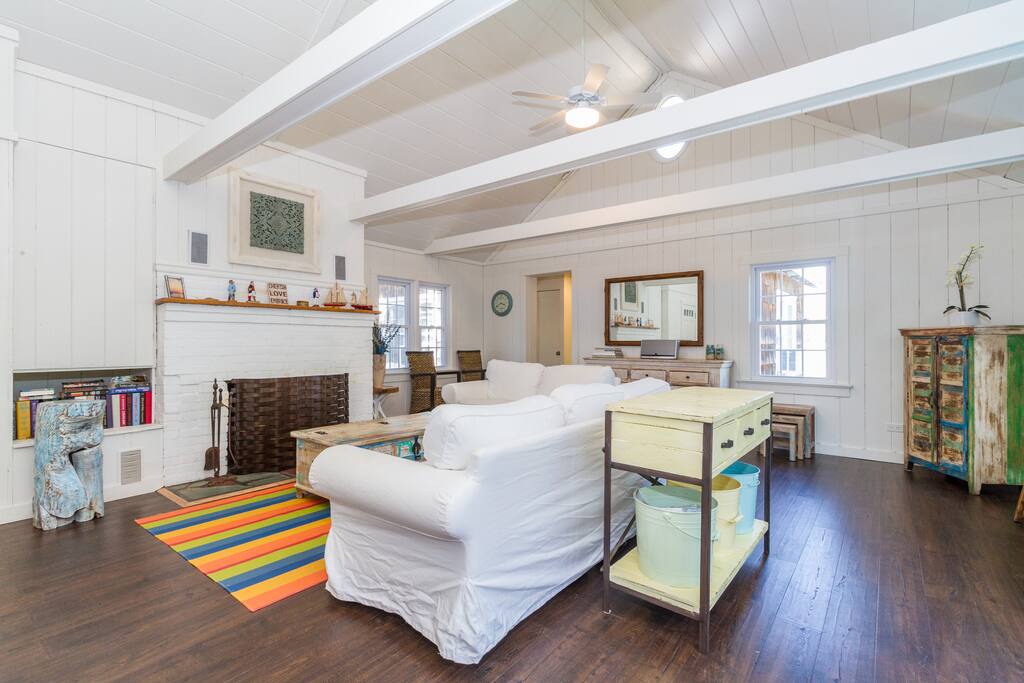 There is a minimum age requirement for renters-please inquire for more information