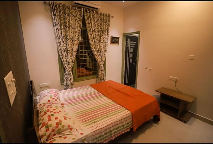 חדר שינה 3 (דומה לזה)