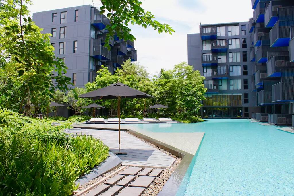 outdoor swimming