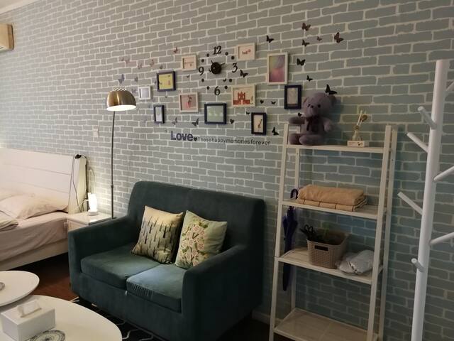 sunroom  解放碑江景,温馨小居室（免费行李寄存）