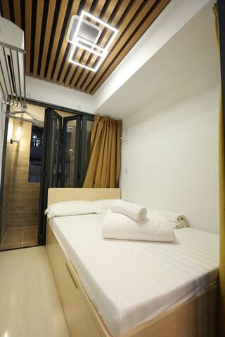 T2AB-4寝室,4小陽台,廟街夜市,佐敦站A出口4分鐘,廚房,即熱熱水器,行李寄存位置,自助入住 gallery image 4