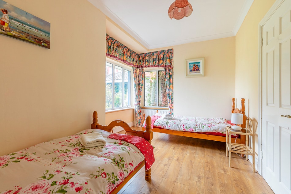 Პირველი სართულის ორსაძინებლიანი