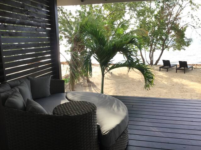 Beach Cabanas * Sleeps 4 * in Plantation gallery image 4