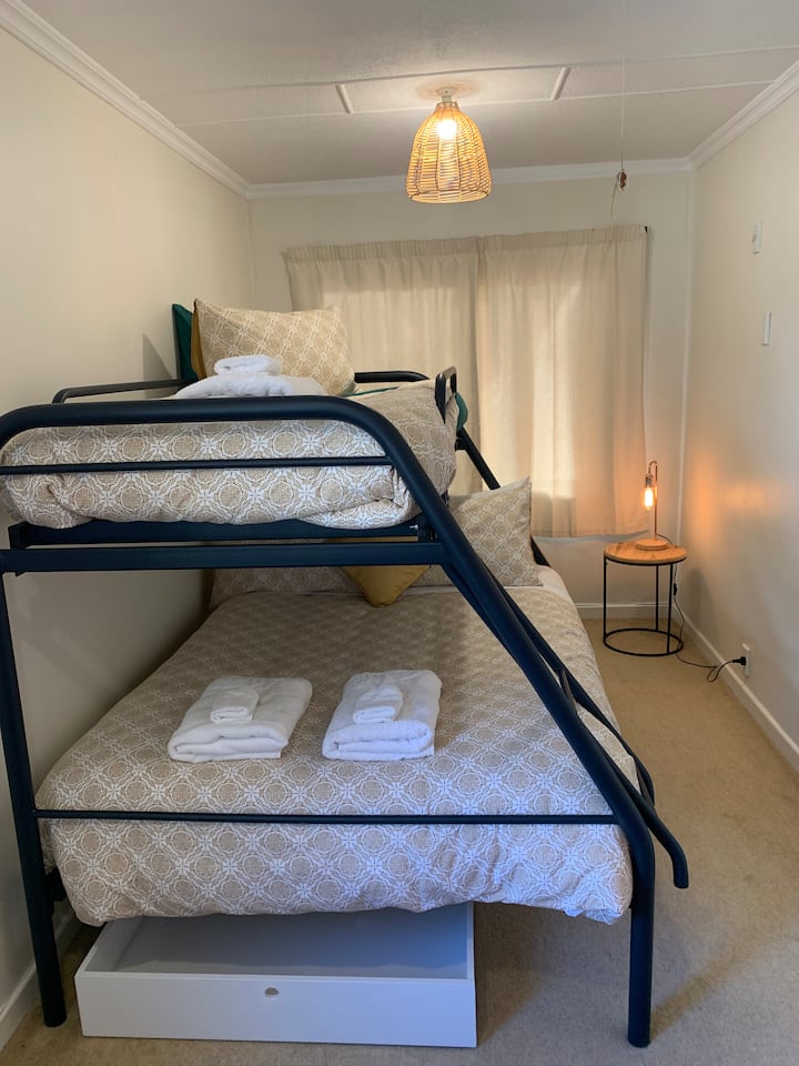 غرفة النوم 1