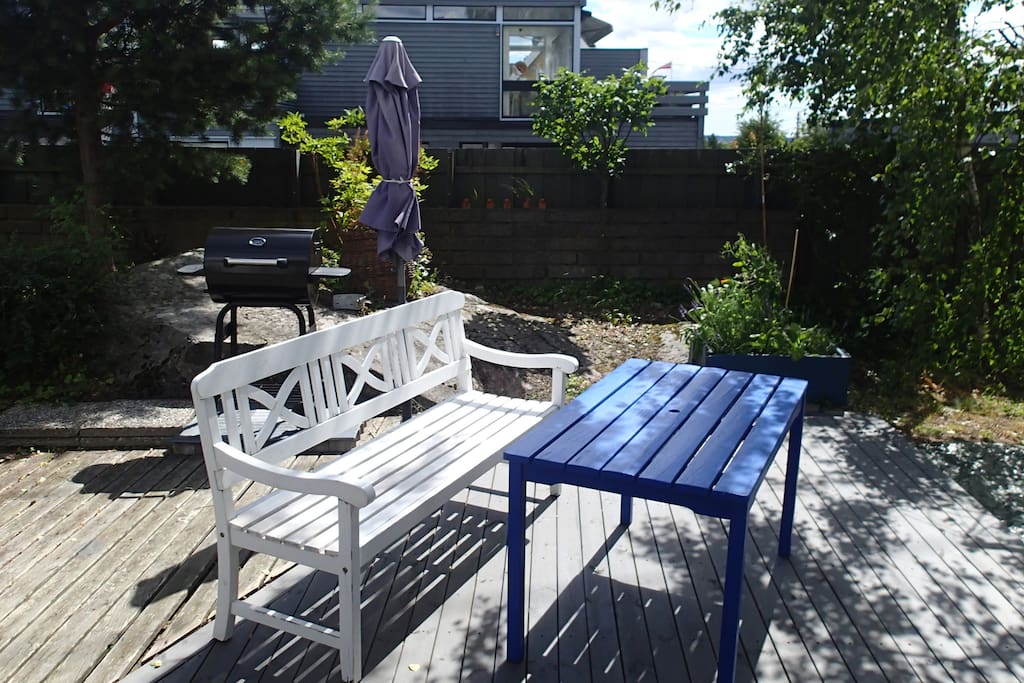 Egen uteplass med grill/for quests