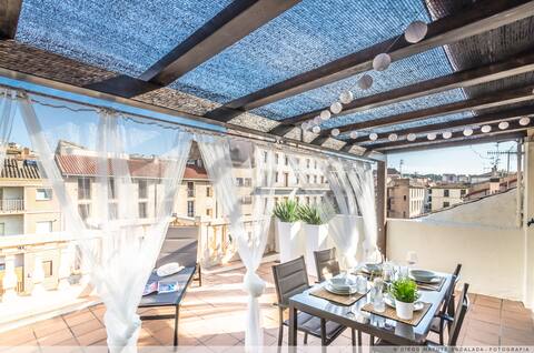 BEAUTIFUL LOFT WITH LARGE TERRACE TO ENJOY IT