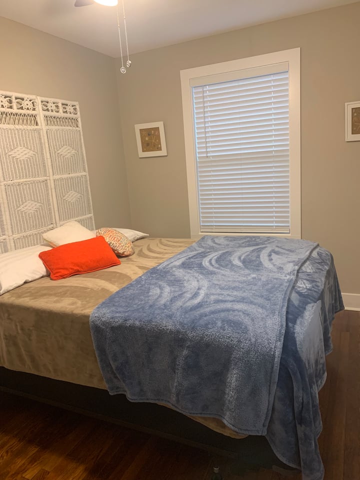 غرفة النوم 2