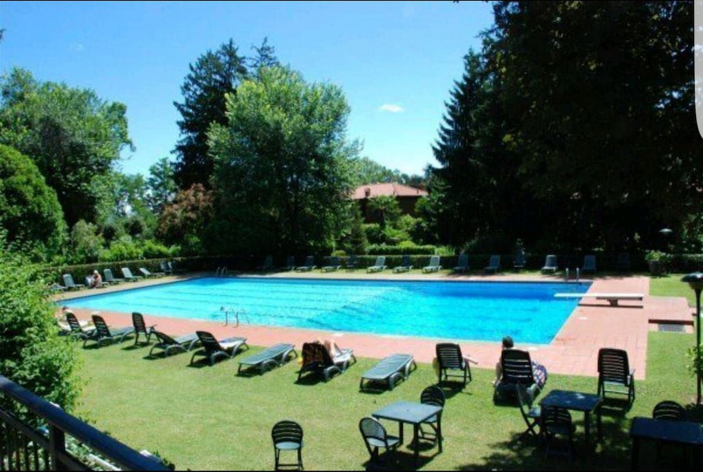 Piscina condominiale