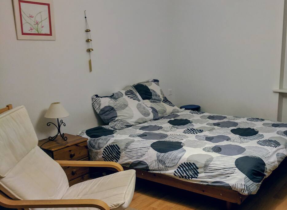 Bedroom with double bed