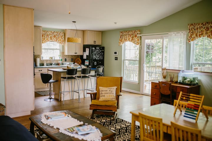 Airbnb Portage Des Sioux Vacation Rentals Places To Stay