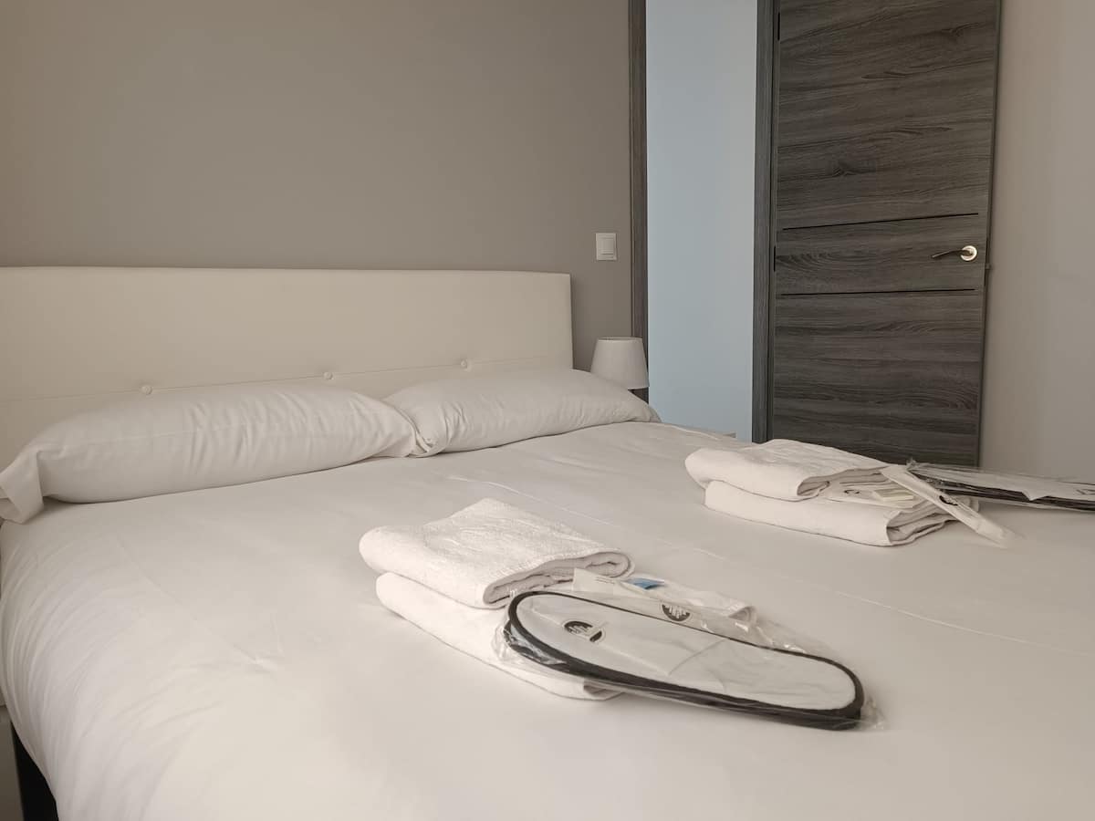 Nuevo Apartamento en Bajondillo, 100 metros Playa