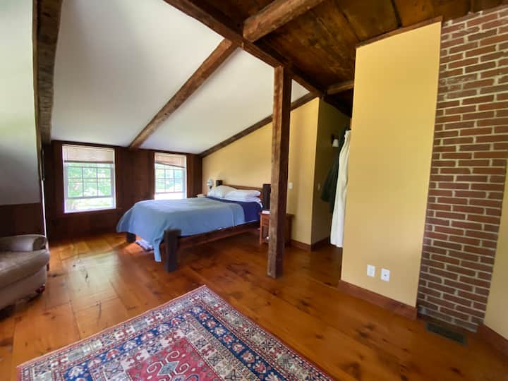 Chumba cha kulala cha ghorofani 